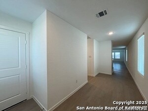 Building Photo - 534 Chevre Rd