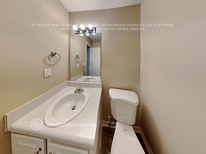 Building Photo - 1630 Garden Ct NW