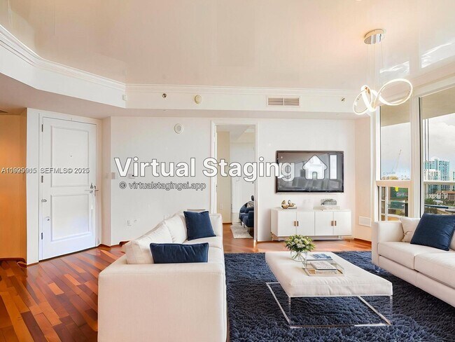 Building Photo - 17201 Collins Ave