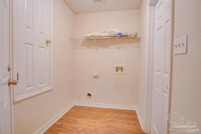 Building Photo - 6360 Mers Ln