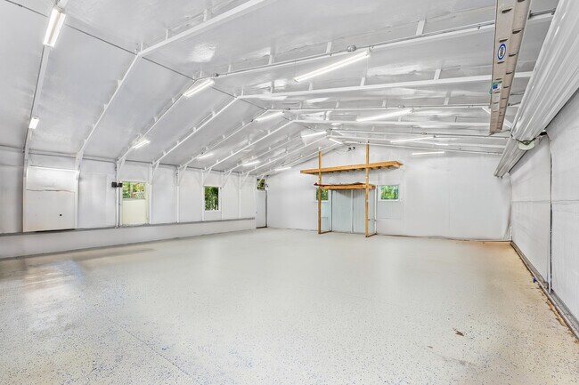 Building Photo - 15316 79th Terrace N