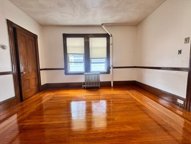 Building Photo - 114 Intervale St