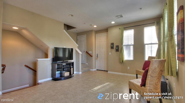 Building Photo - 3 br, 3 bath Condo - 159 Parc Place Drive,...