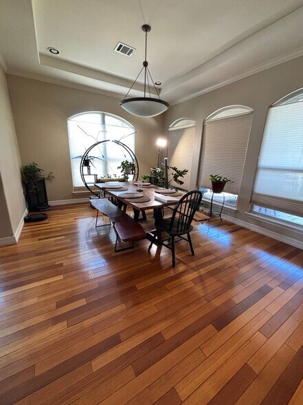 Building Photo - 20600 Highland Lake Dr
