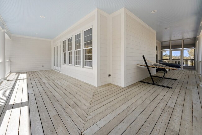 Building Photo - 3167 Luvan Blvd