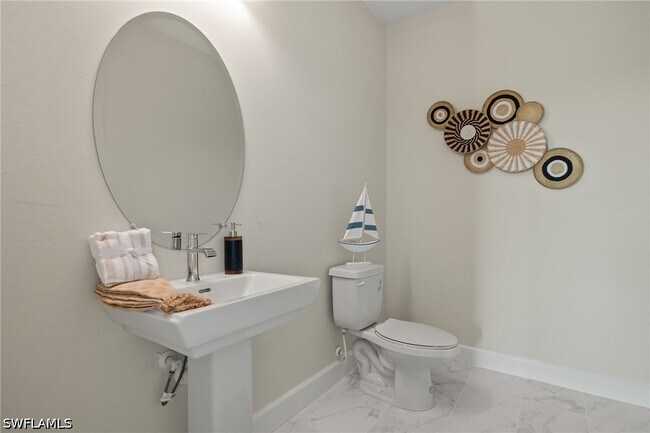 Building Photo - 15429 Turin Dr