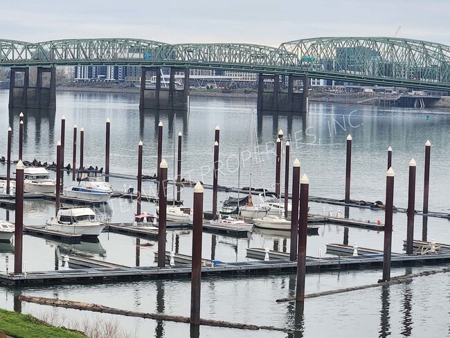 Building Photo - 153 N Hayden Bay Dr