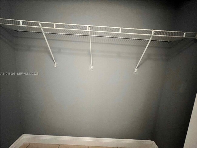 Building Photo - 2641 N Flamingo Rd