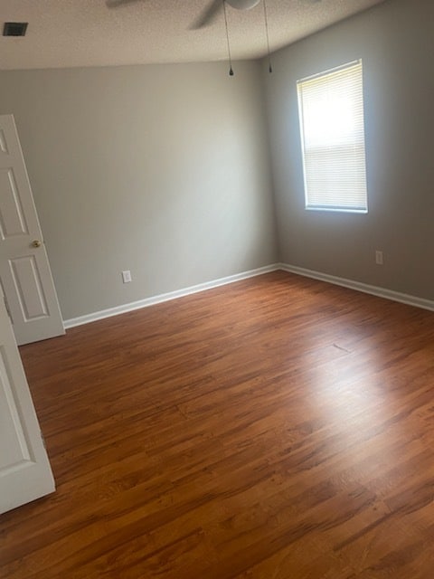 Building Photo - 158 Pebble Hill Dr N