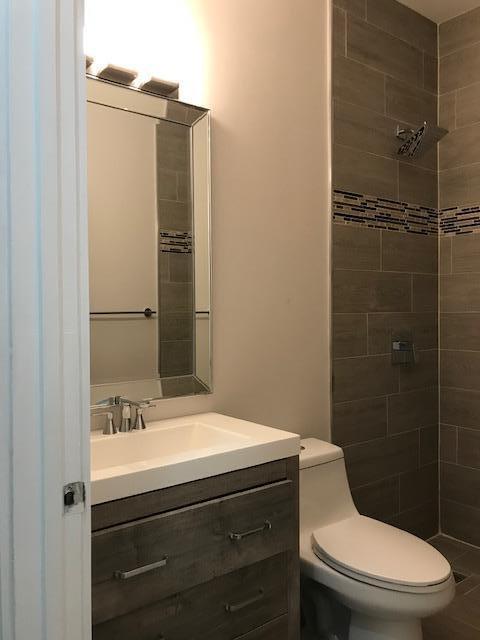 Building Photo - 10914 Oak Bend Way