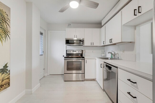 Building Photo - 299 NW 52nd Terrace