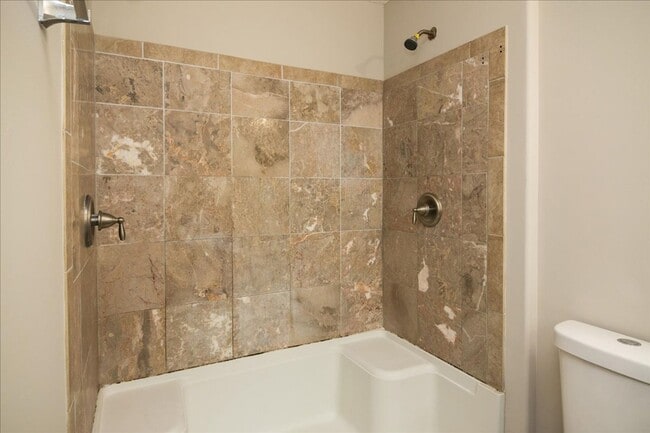 Building Photo - 3/2 Home in Cul-De-Sac w/ 2 Car Garage and Large Bonus Room