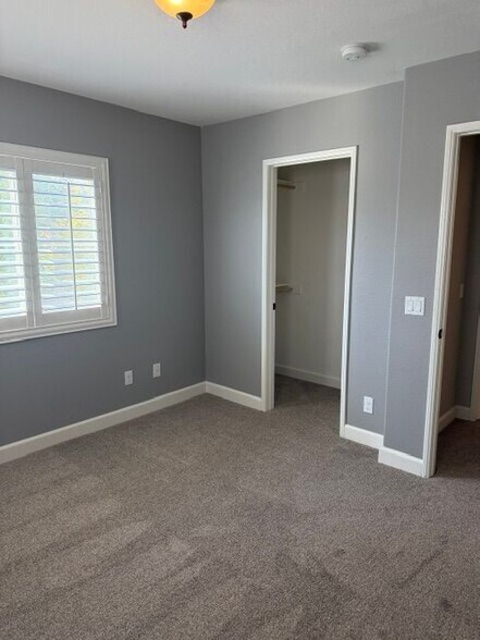 Building Photo - 37406 Paseo Violeta