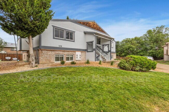 Primary Photo - 1418 Emery Ct