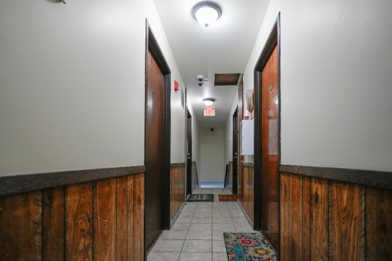 Building Photo - 7512 N Granville Rd