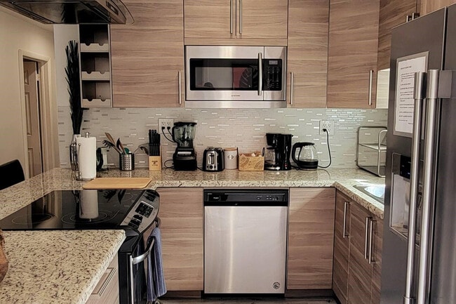 Building Photo - 4154 SW 49th St