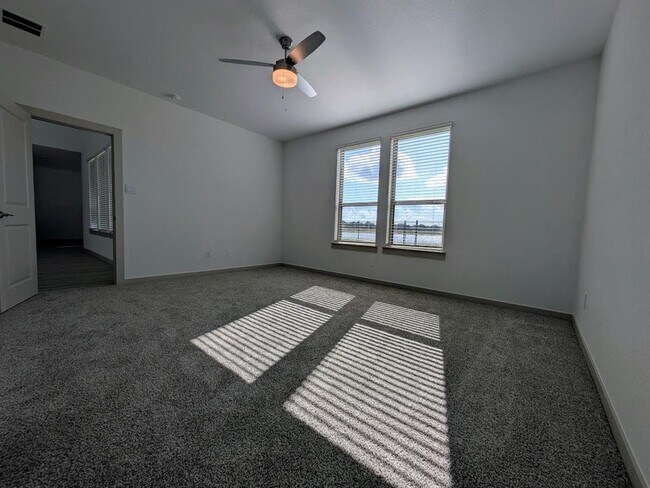 Building Photo - 6219 Pelican Ridge Wy