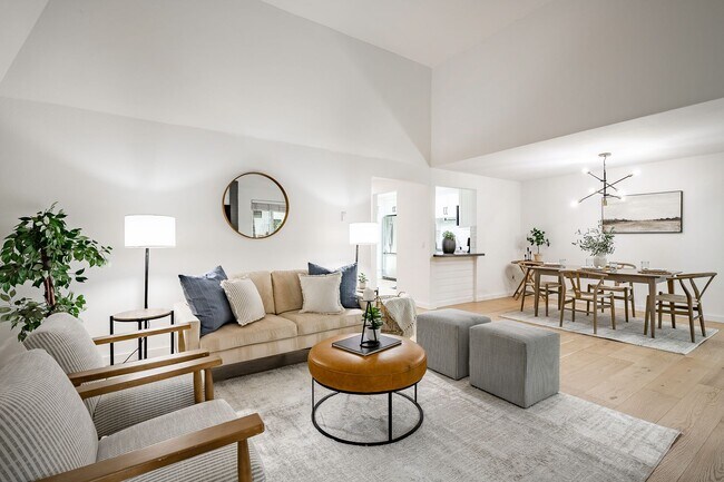 Building Photo - 2Bd/2Ba Bellevue Condo