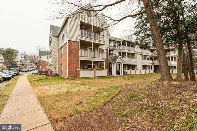 Building Photo - 12151 Penderview Ln