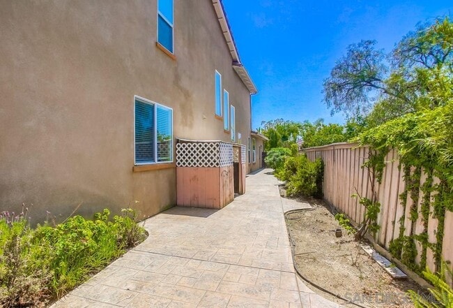 Building Photo - 6452 Paseo Cerro