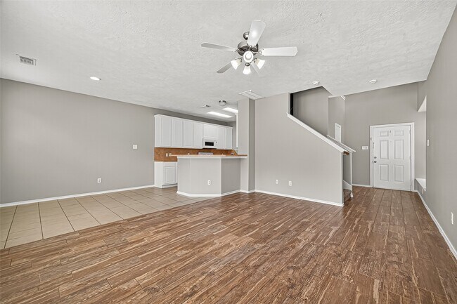 Building Photo - 110 N Burberry Park Cir