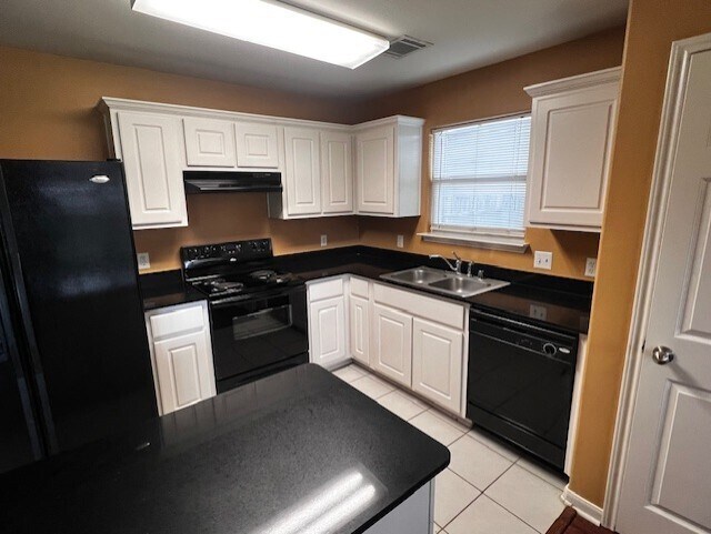 Building Photo - 4707 San Antonio River Dr
