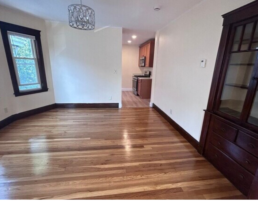 Building Photo - 31 Cummins Hwy