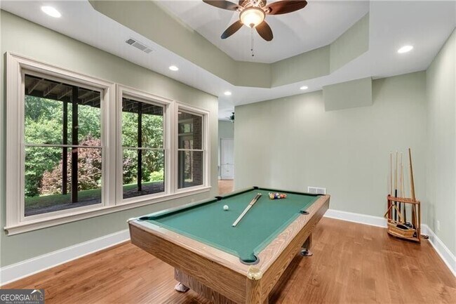 Building Photo - 5861 Yoshino Cherry Ln NE