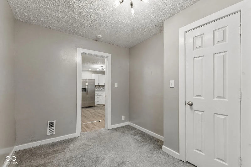 Building Photo - 734 Parkway Ave