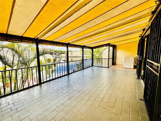 Building Photo - 6950 Sharpecroft Ct