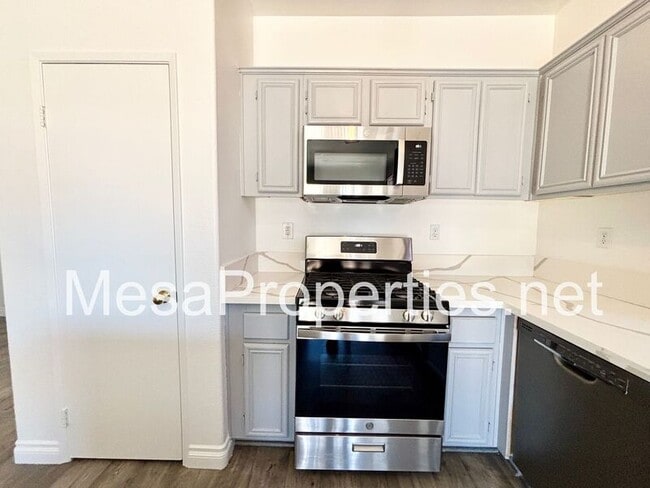 Building Photo - 13034 Lehigh Ct