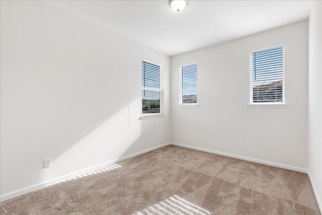 Building Photo - The Sierra - Beautiful 2 Bedroom Luxury Townhome with Loft, 2.5 Bath and 2 Car Garage