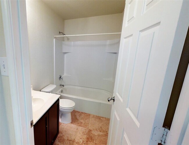 Building Photo - 2914 Whispering Pine Blvd