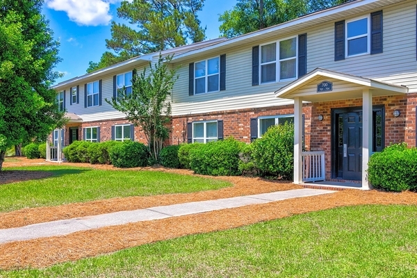 Building Photo - Plaza Place Apartments