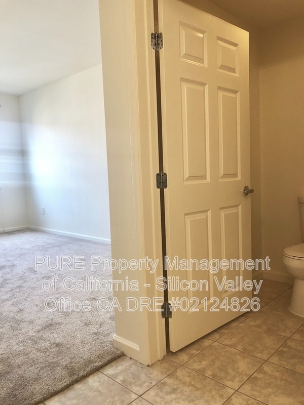 Building Photo - 1310 Saddle Rack St