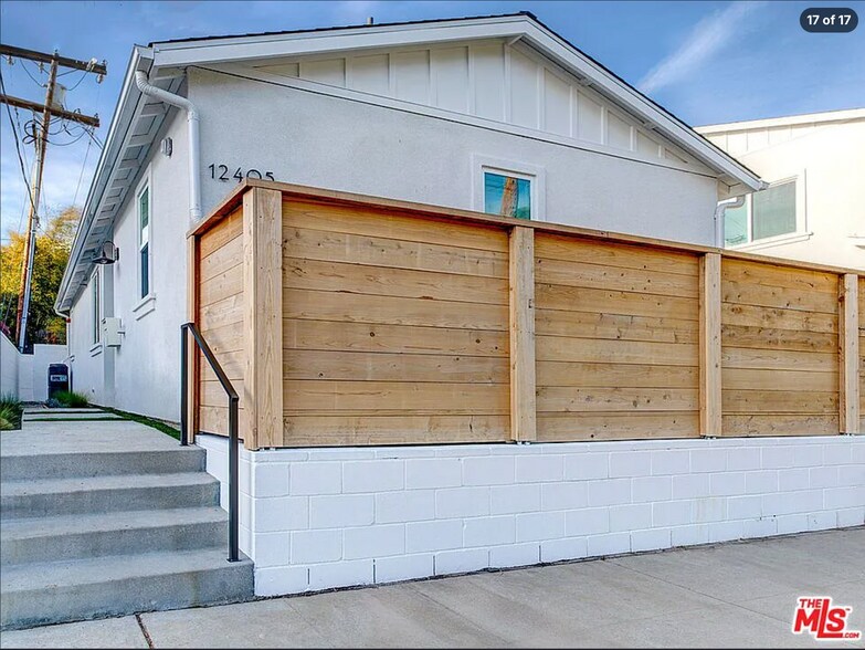 Building Photo - 12405 Idaho Ave