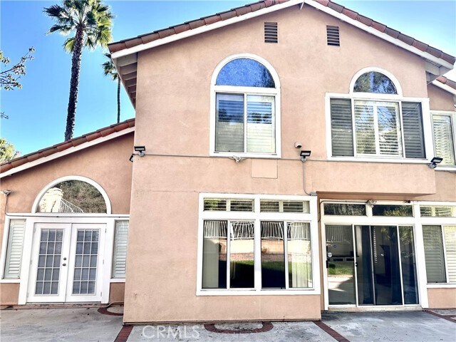 Building Photo - 1000 Calle Allegre