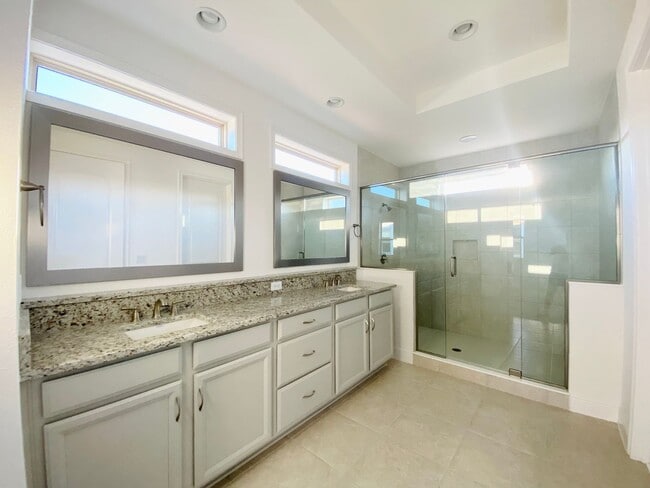 Building Photo - Eagle Creek house for Rent