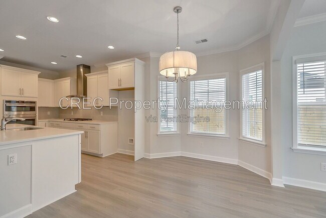 Building Photo - 536 Dunswell Dr