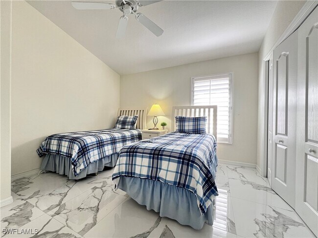 Building Photo - 1031 Tivoli Ln