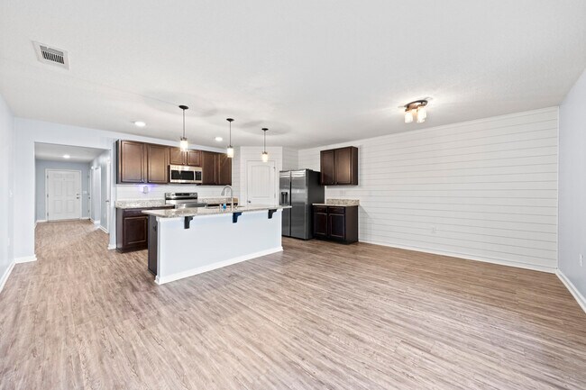 Building Photo - 505 Merganser Way