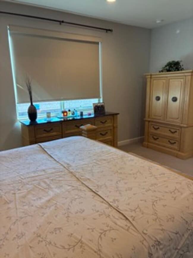 Building Photo - STUNNING NEWER HOME- GATED