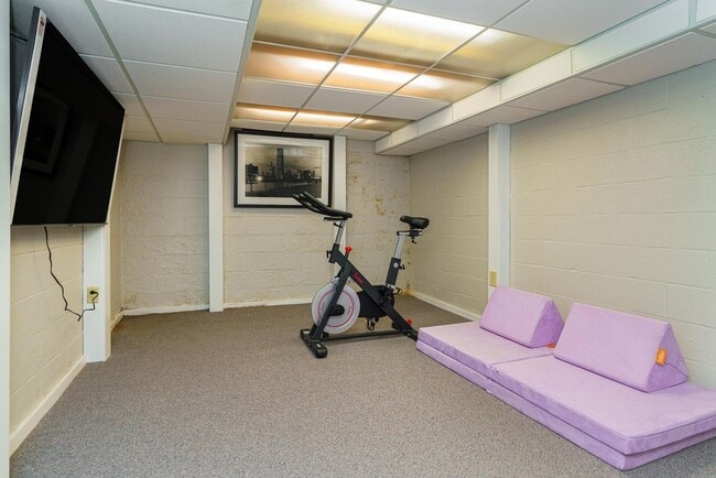 Building Photo - 55 S Merkle Rd