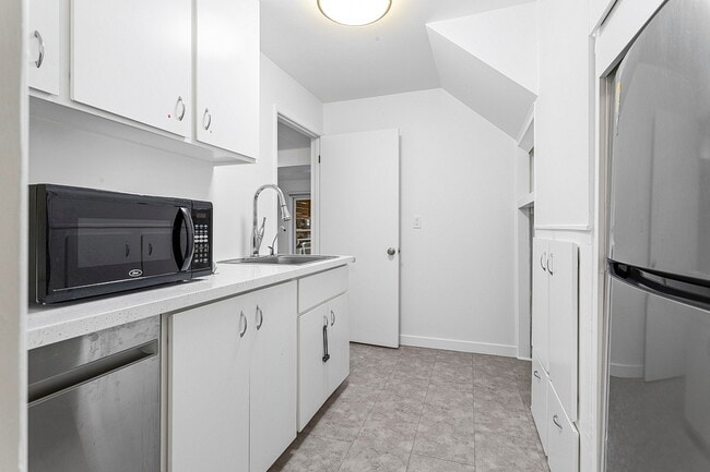 Building Photo - 11400 SW Terra Linda St