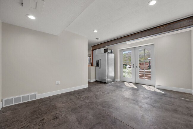 Building Photo - Beautiful 5 Bed / 3.5 Bath Home for Rent in Draper