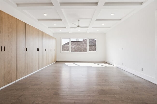 Building Photo - 3735 Tartan Ln