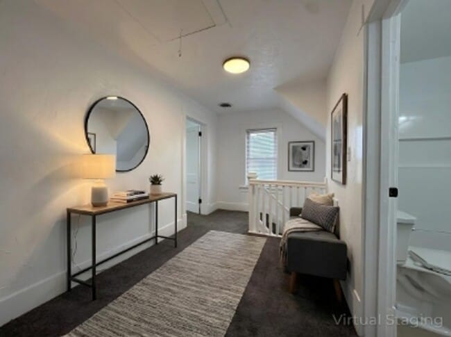 Building Photo - 16 Panorama Dr