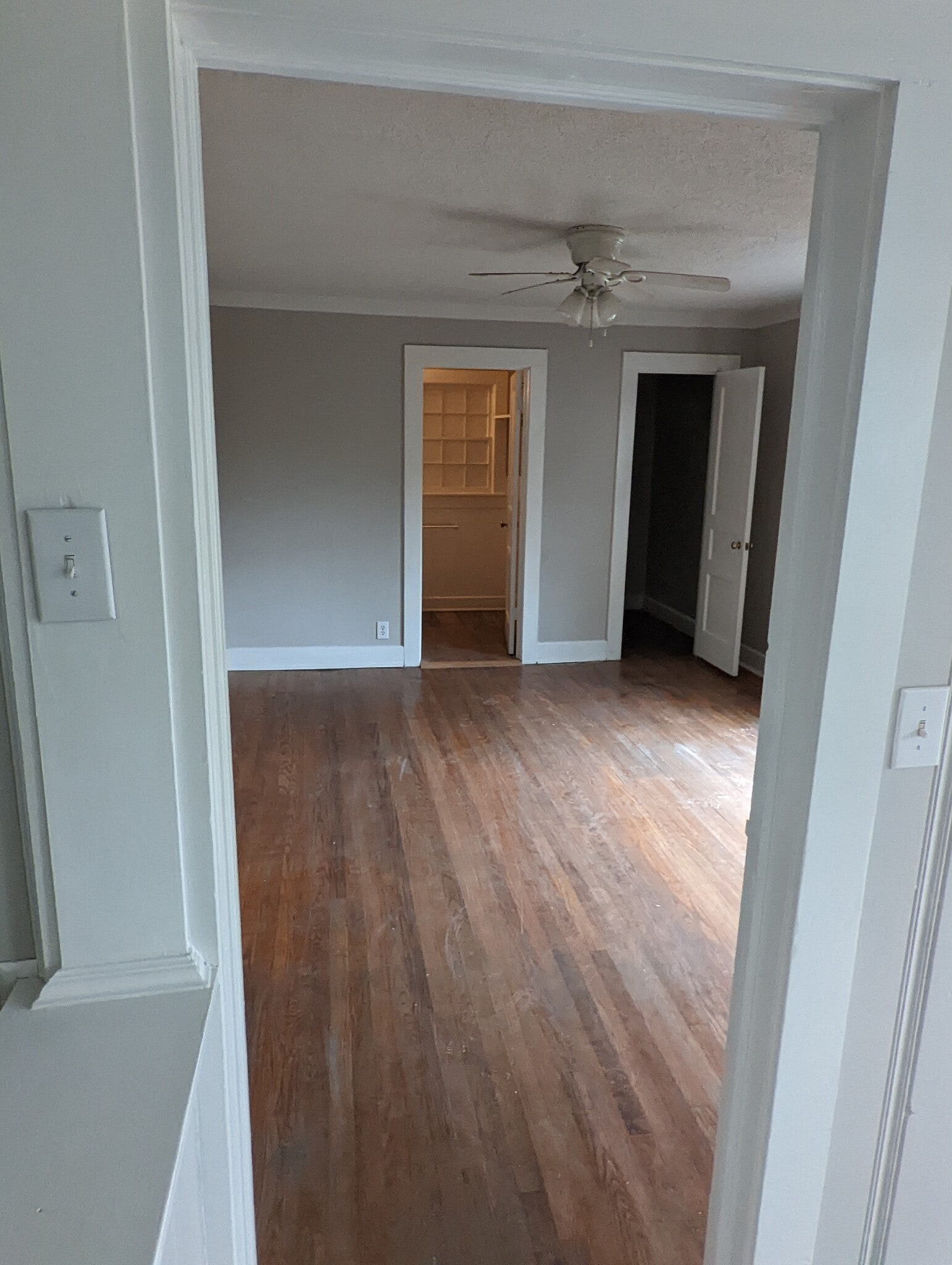 Building Photo - 1004 Ewing Blvd