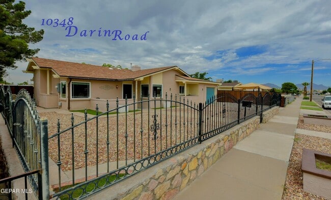 Building Photo - 10348 Darin Rd