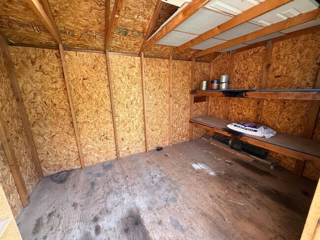 Building Photo - Updated 4-Bedroom Corner Lot Home with New Flooring, Carpet & Fresh Interior Paint